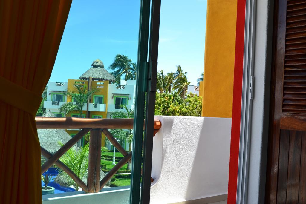 Villas Coco Mango Barra de Navidad Eksteriør billede